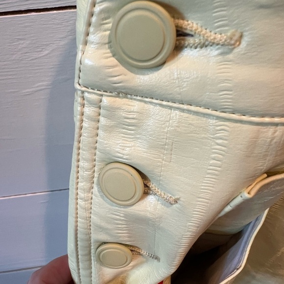 Good American women’s key lime, yellow faux leather overalls, size 15, straight - Picture 5 of 16